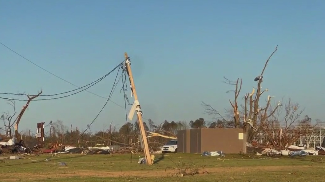 Tornadoes ravage parts of Mississippi
