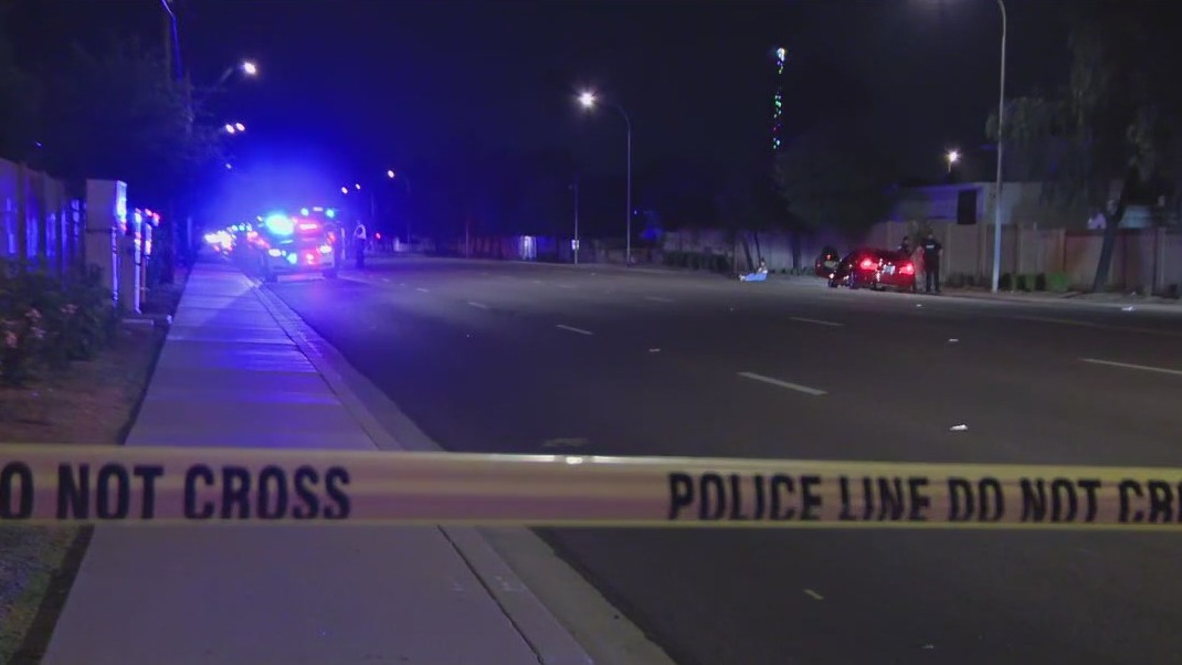 Glendale crash leaves man dead, woman hurt