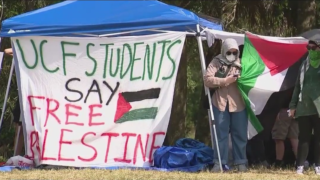 Protesters set up encampment at UCF