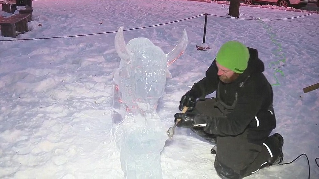 Plymouth Ice Festival celebrates winter with 41st event