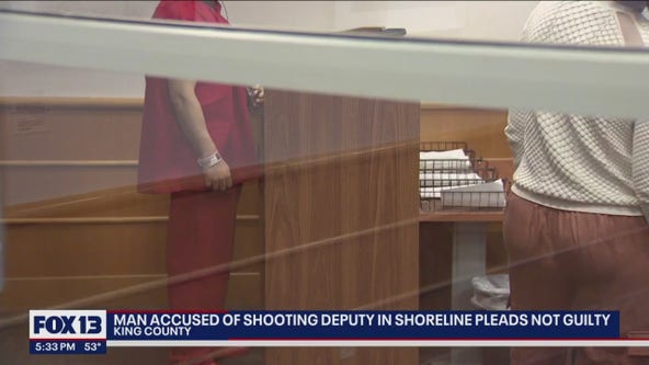 Man accused of shooting deputy in Shoreline pleads not guilty
