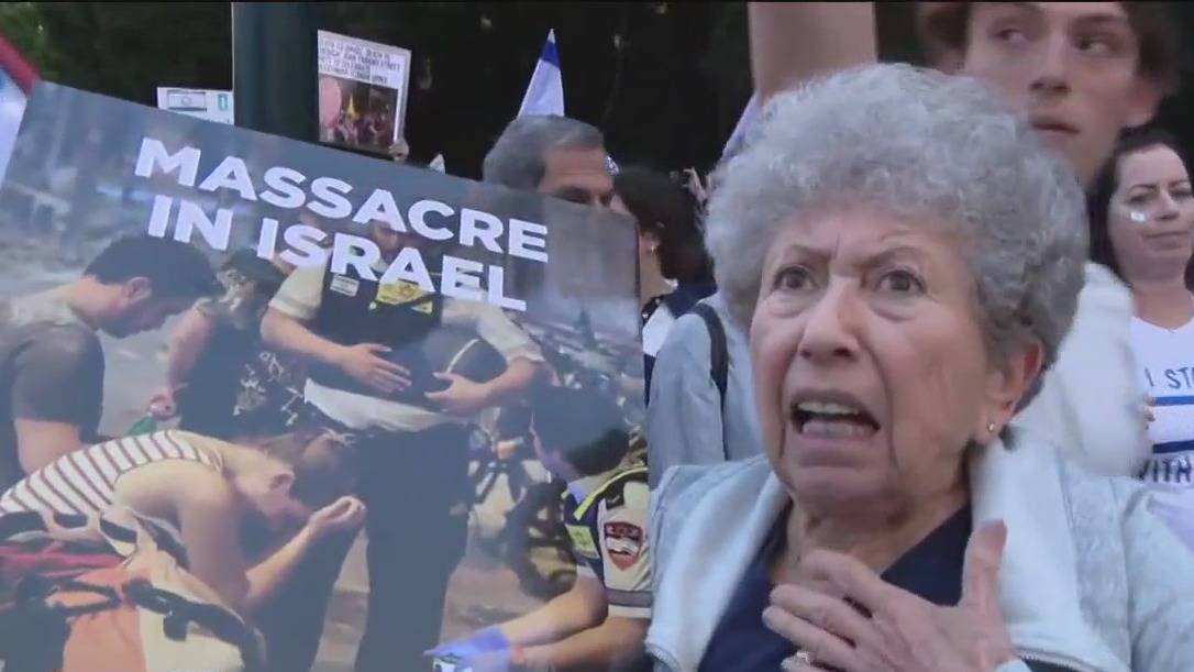 Hundreds demonstrate in the East Bay to condemn attacks in Israel