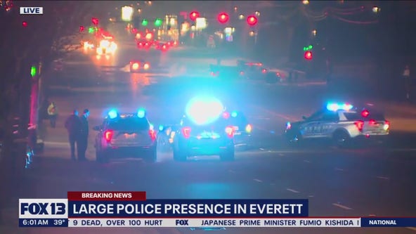 Evergreen Way in Everett shut down due to police activity