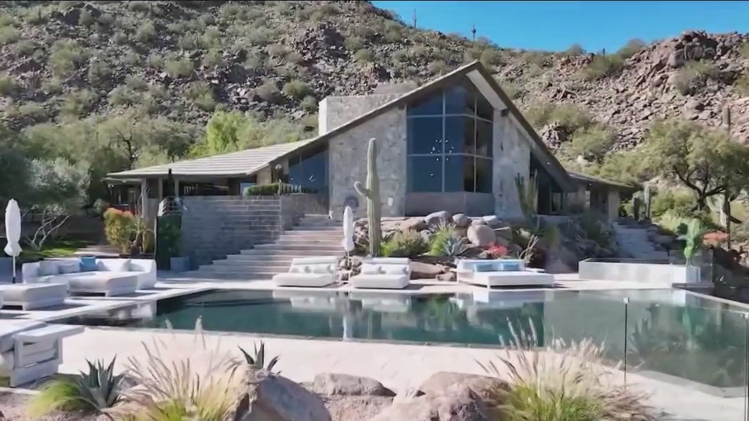 Cool House: Paying homage to Frank Lloyd Wright and mid-century architecture
