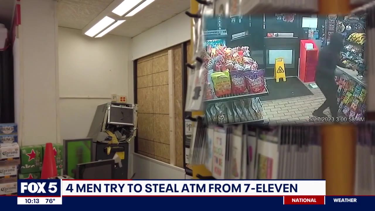 4 men try to steal ATM from 7-Eleven
