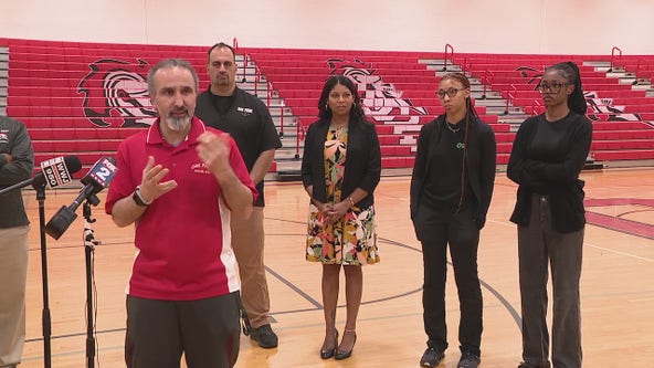Oak Park teacher thanks students, staff who helped save him during heart attack
