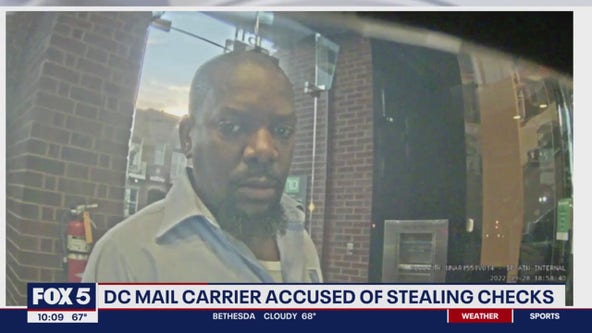 DC mail carrier accused of stealing checks