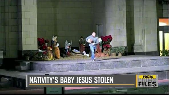 FOX 26 Crime Files: Christmas Edition - Baby Jesus stolen, 16-foot-tall Rudolph heist