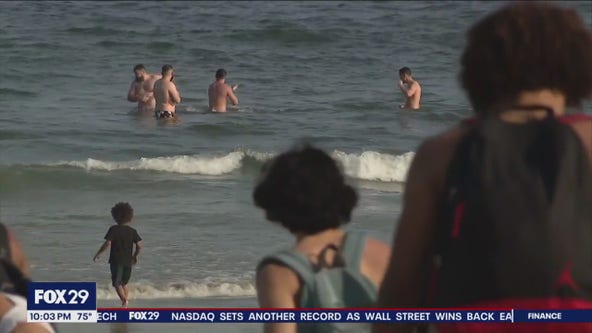 People soak up sun, sand and waves in Ocean City
