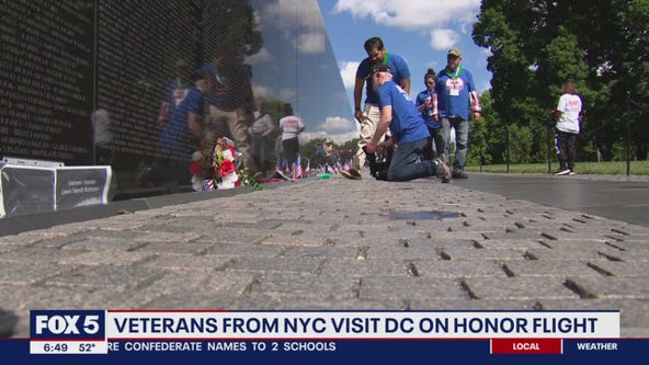 NYC Vietnam, Korean and Cold War veterans visit DC on Honor Flight