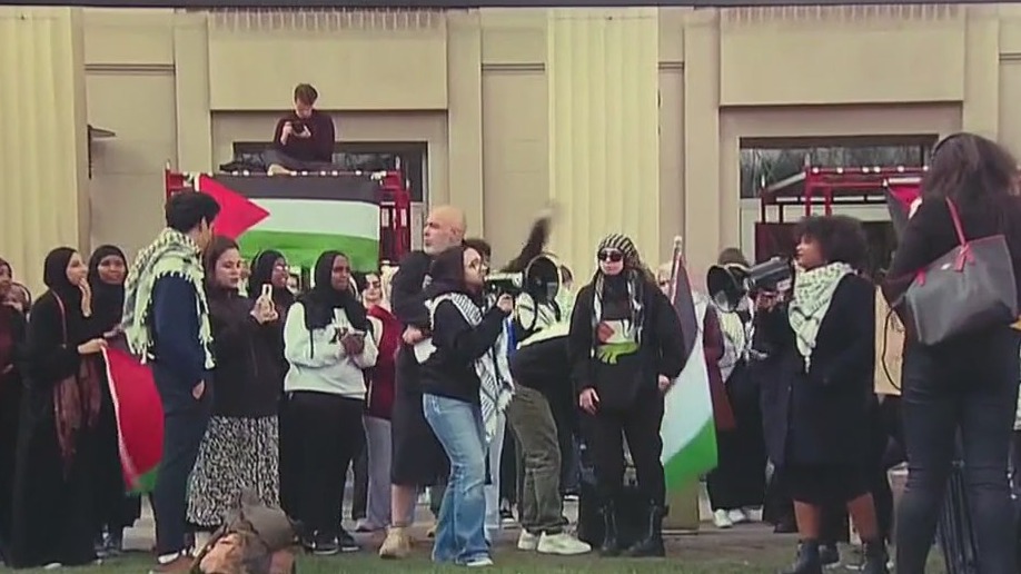 Pro-Palestinian protest at University of Minnesota