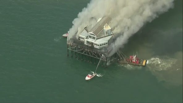 Fire erupts at Oceanside Pier