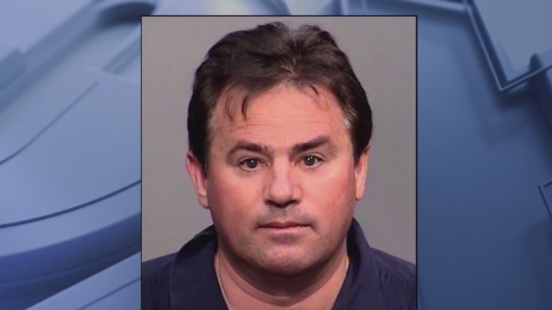 Arizona polygamist cult leader has 20 wives, possibly married own daughter: FBI