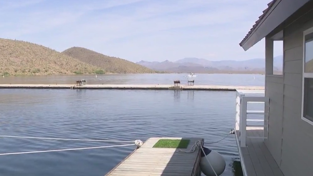 Floating cabins at Lake Pleasant? What to know