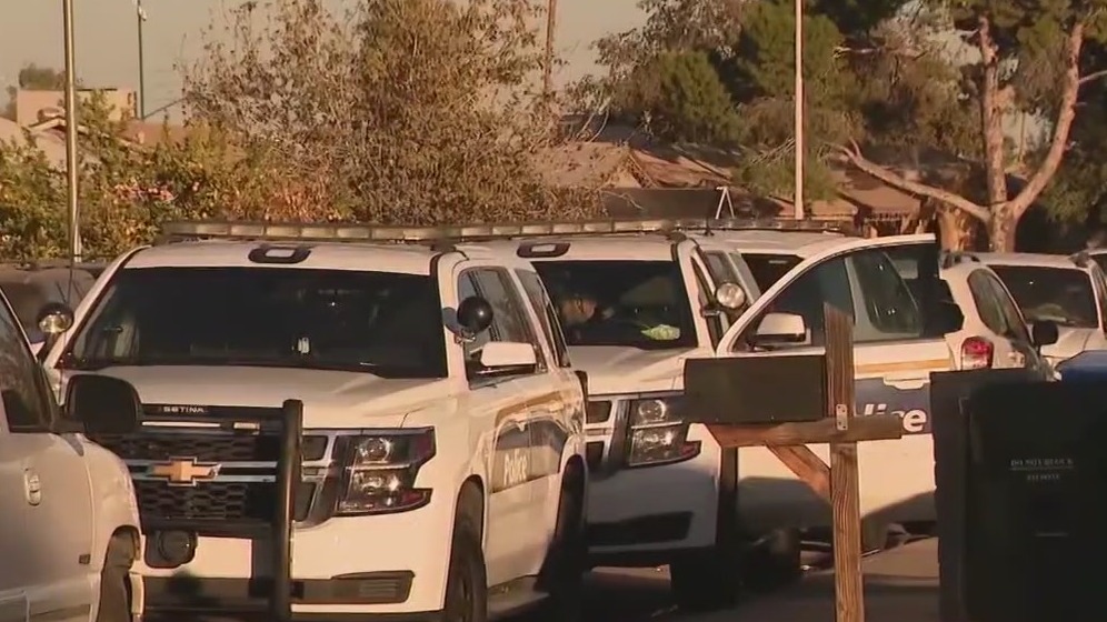 Woman found dead in west Phoenix home