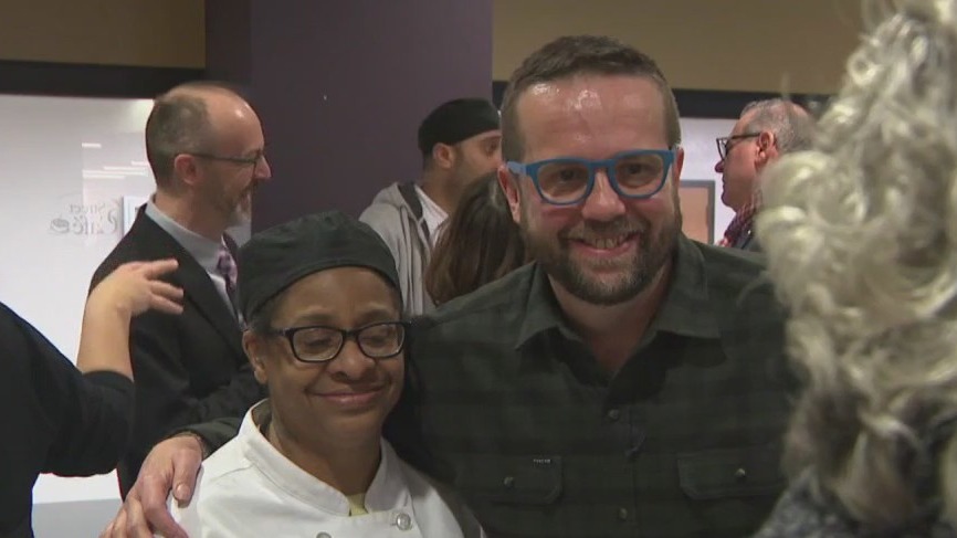 'Top Chef' contestant inspires students