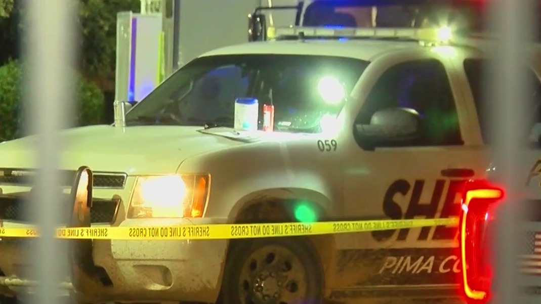 Pima County deputies shoot, kill man with sword