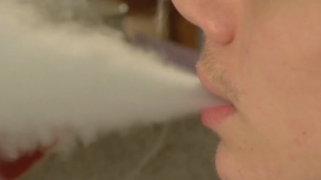 Dallas considers adding vaping to smoke-free ordinance