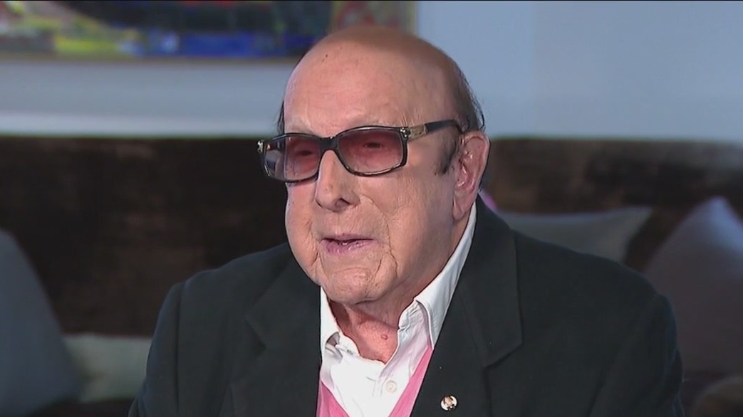 SiriusXM launches ‘The Clive Davis’ Channel