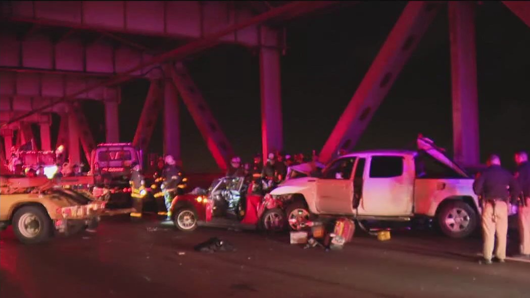 Deadly crash on Bay Bridge in early hours