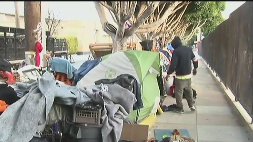 Culver City to vote on banning homeless encampments