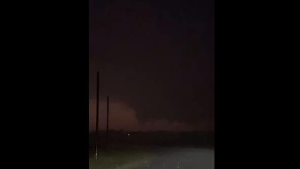 Video shows funnel cloud in Chicago area
