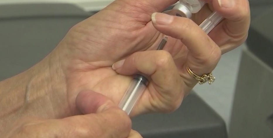 Arizona schools ask for kids to get flu shots before heading back to in-person classes