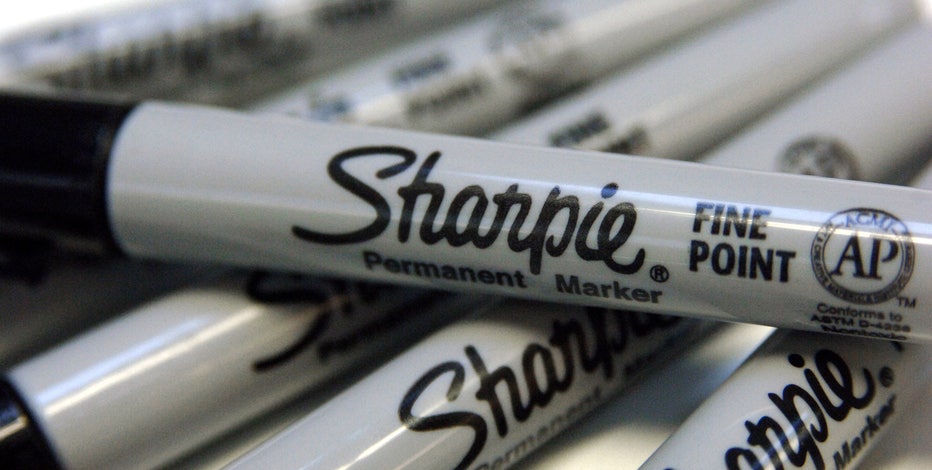 Sharpies can be used on voting ballots in Arizona, officials say