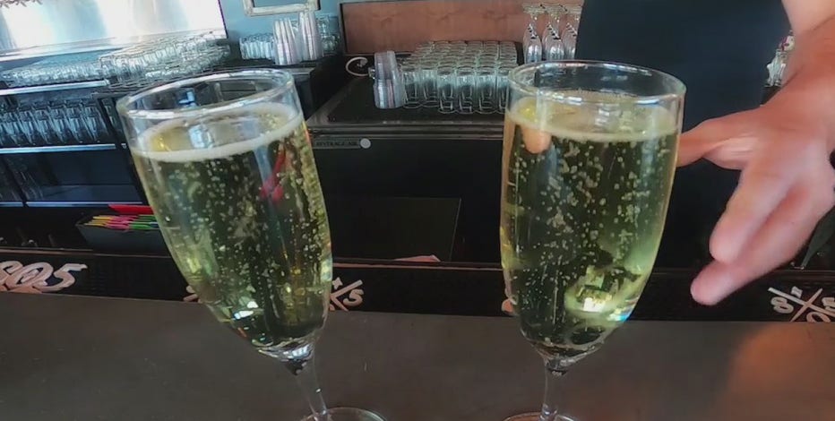 Arizonans reconsider New Year's Eve plans as COVID-19 cases continue to surge