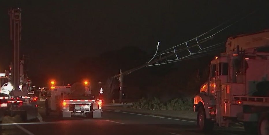 Thousands go without power in areas of the Valley as a storm rolls through