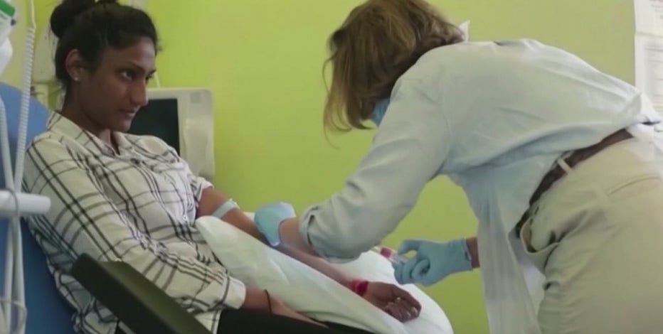 Arizona nurses face obstacles getting the COVID-19 vaccine