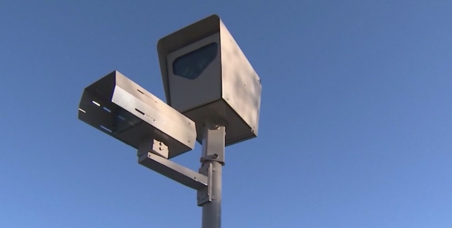 Arizona Senate panel rejects ban on photo red-light cameras