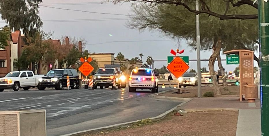 Arizona DPS: SUV driver intentionally hit trooper with car in north Phoenix, suspect shot