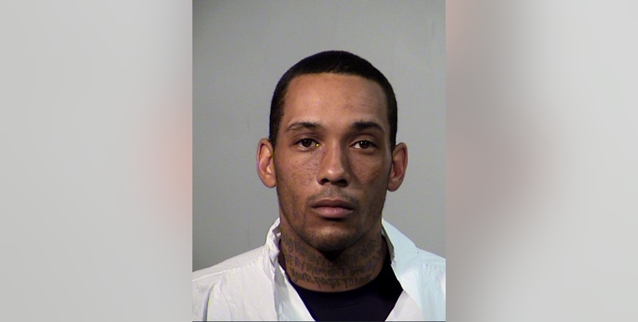 Tempe Police searching for man accused of killing his girlfriend's brother