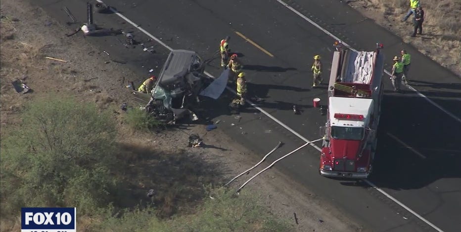 DPS: Driver killed in crash after drifting into oncoming traffic on US 93 near Wickenburg