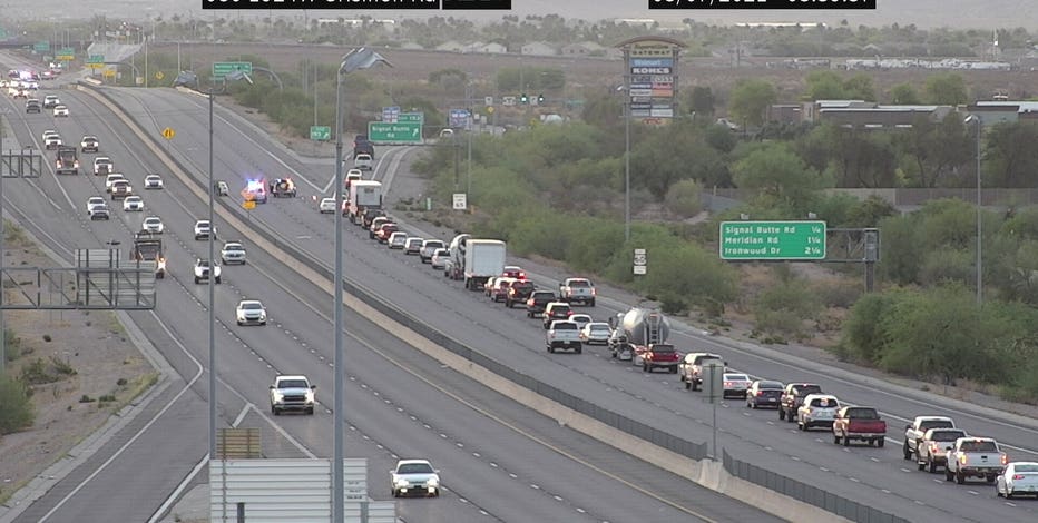 DPS: Man lying in road struck, killed by vehicle on US 60 in Apache Junction