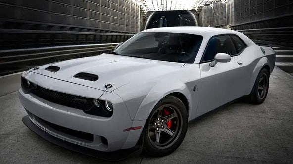 Dodge announces ‘Last Call’ for V8-powered Challenger and Charger muscle cars