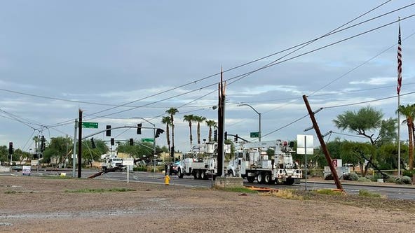 Latest monsoon storm knocks down power lines in Peoria; thousands without power