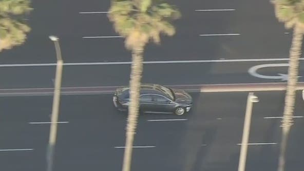 Police Chase: Suspect leading CHP on chase along Pacific Coast Highway
