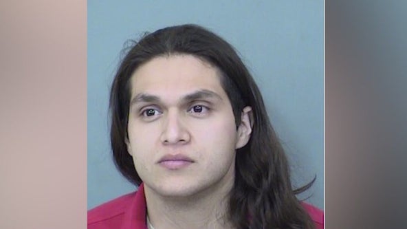 Family Dollar employee shot man to death at west Phoenix store, police say