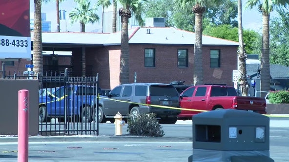 Phoenix Police resolves barricade situation; suspect arrested