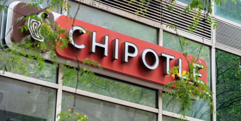 Chipotle customer reveals how she gets extra food for under $10: 'The bowl will be gigantic'