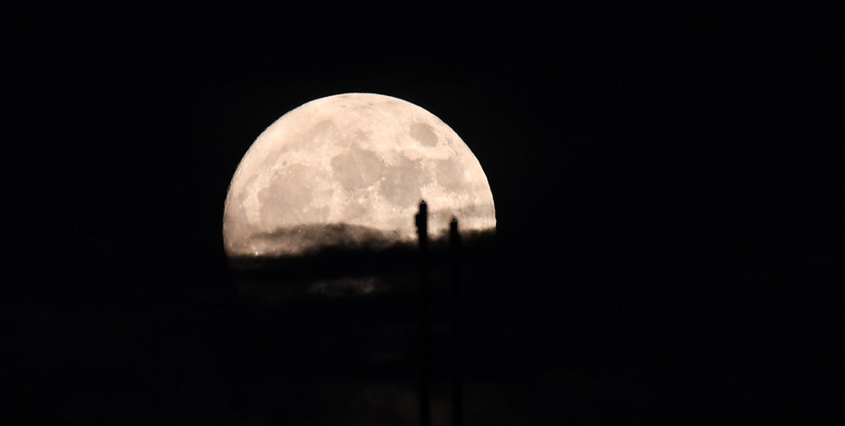 Blue supermoon 2023: What to know, when to look up Wednesday night