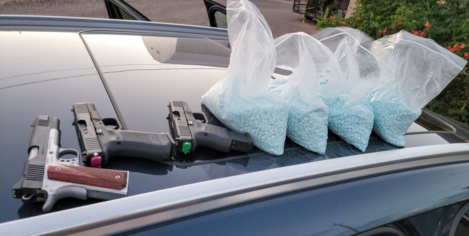 Fentanyl, guns found during traffic stop in Arizona; 2 suspects arrested