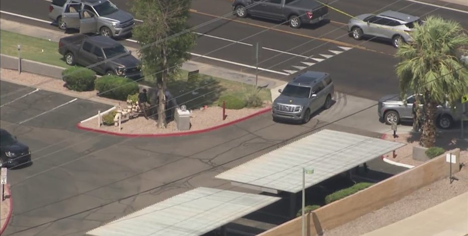 Suspect dead following police shooting in Mesa