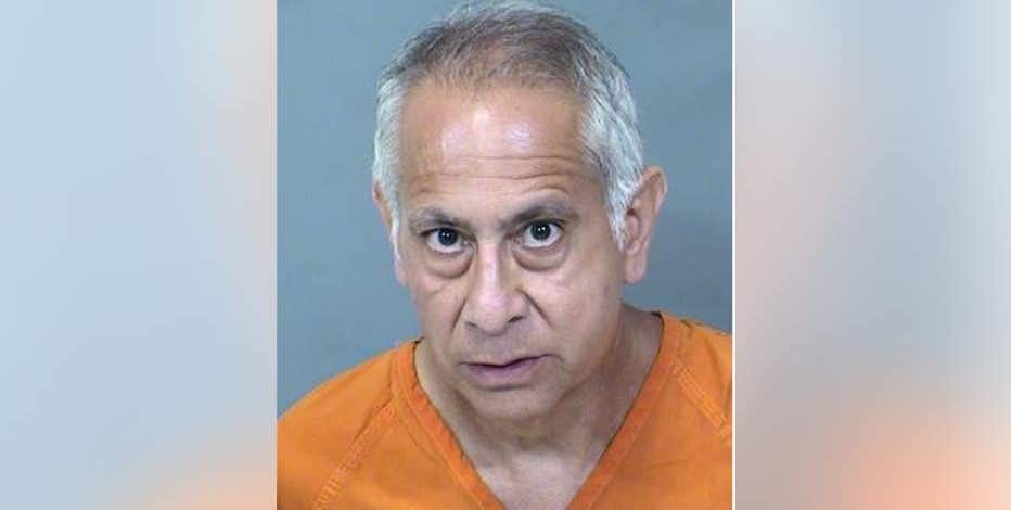 Suspect stabbed man in Scottsdale 7-Eleven parking lot during fight: police