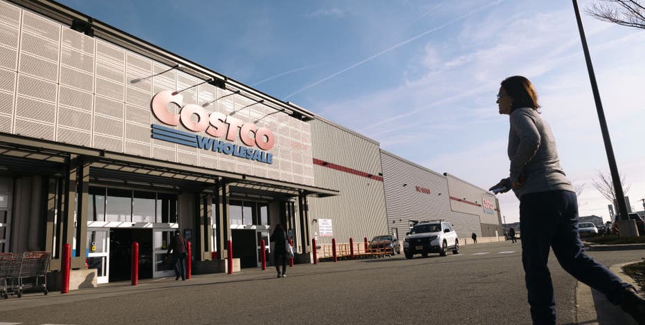 Costco said to be testing out membership card scanners at entrances