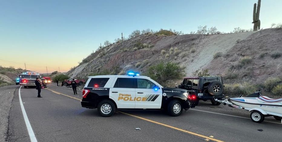 Crash near Lake Pleasant leaves 2 dead, 2 others injured