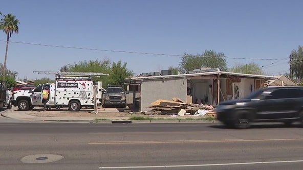 Phoenix driver crashes into home with residents inside, police say