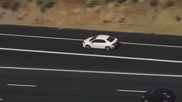 LIVE: Police chase underway in East Bay